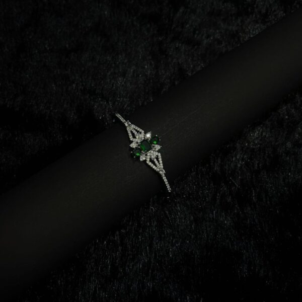 Emerald Radiance Bracelet