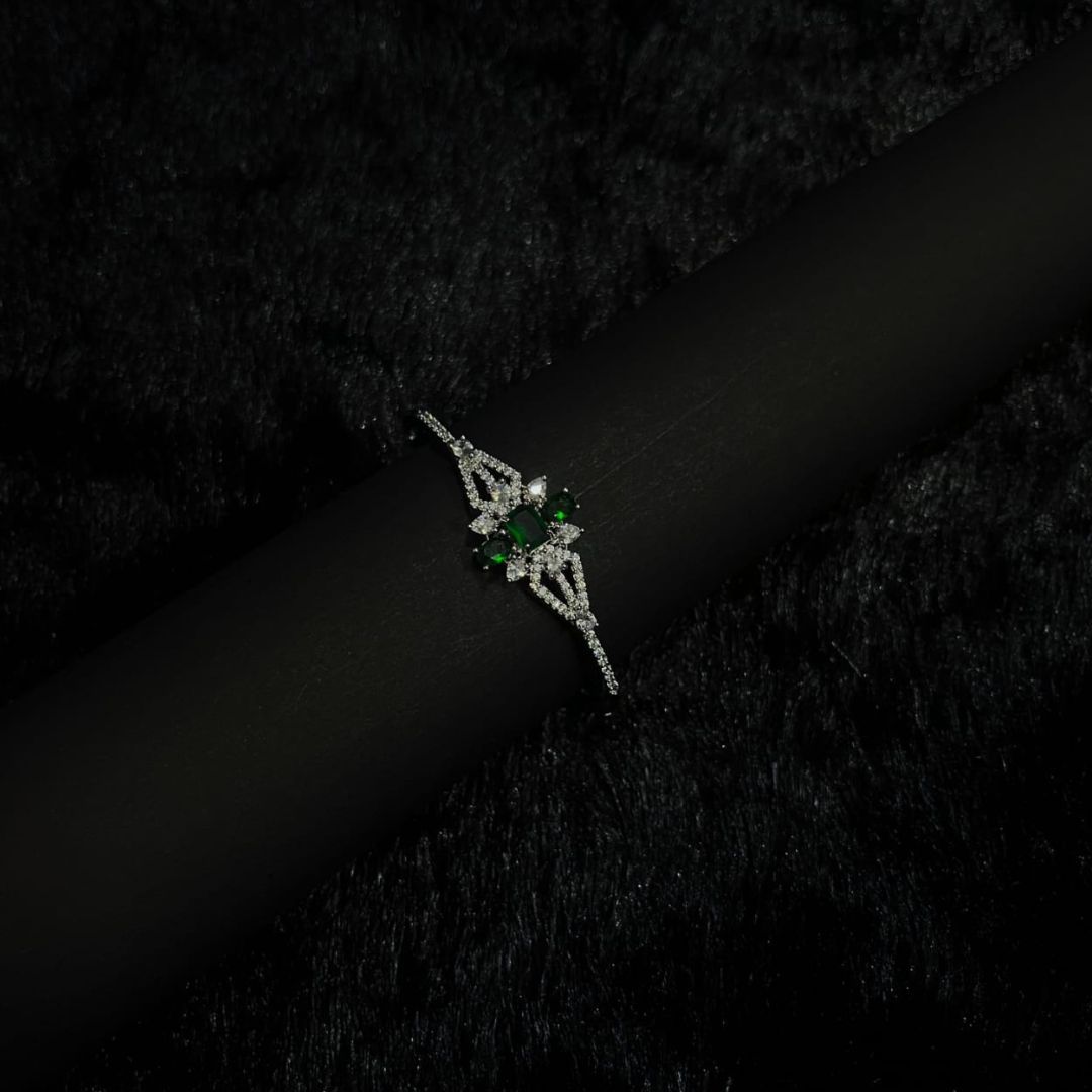 Emerald Radiance Bracelet Emerald Radiance Bracelet - Image 1