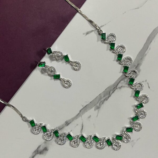 Emerald Whisper – Silver-Toned Necklace Set with CZ & Green Stones