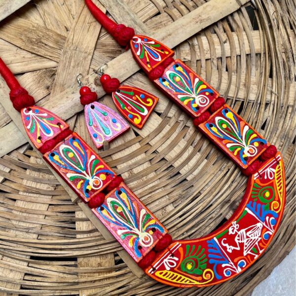 Folk Festive – Red Hand-Painted Wooden Necklace Set with Tribal Art