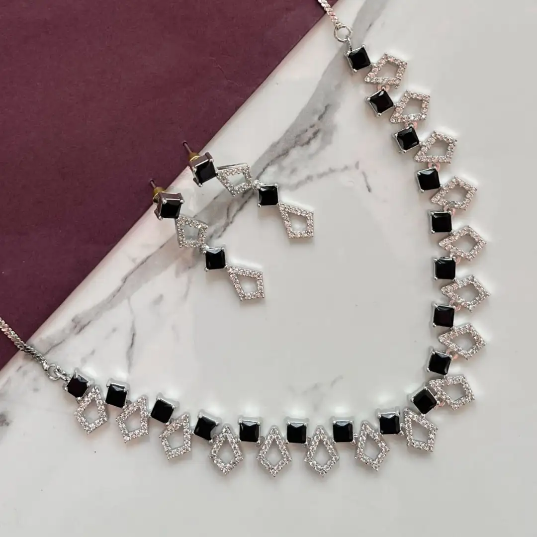 Midnight Spark – Black & Silver Geometric Necklace Set Midnight Spark – Black & Silver Geometric Necklace Set - Image 1