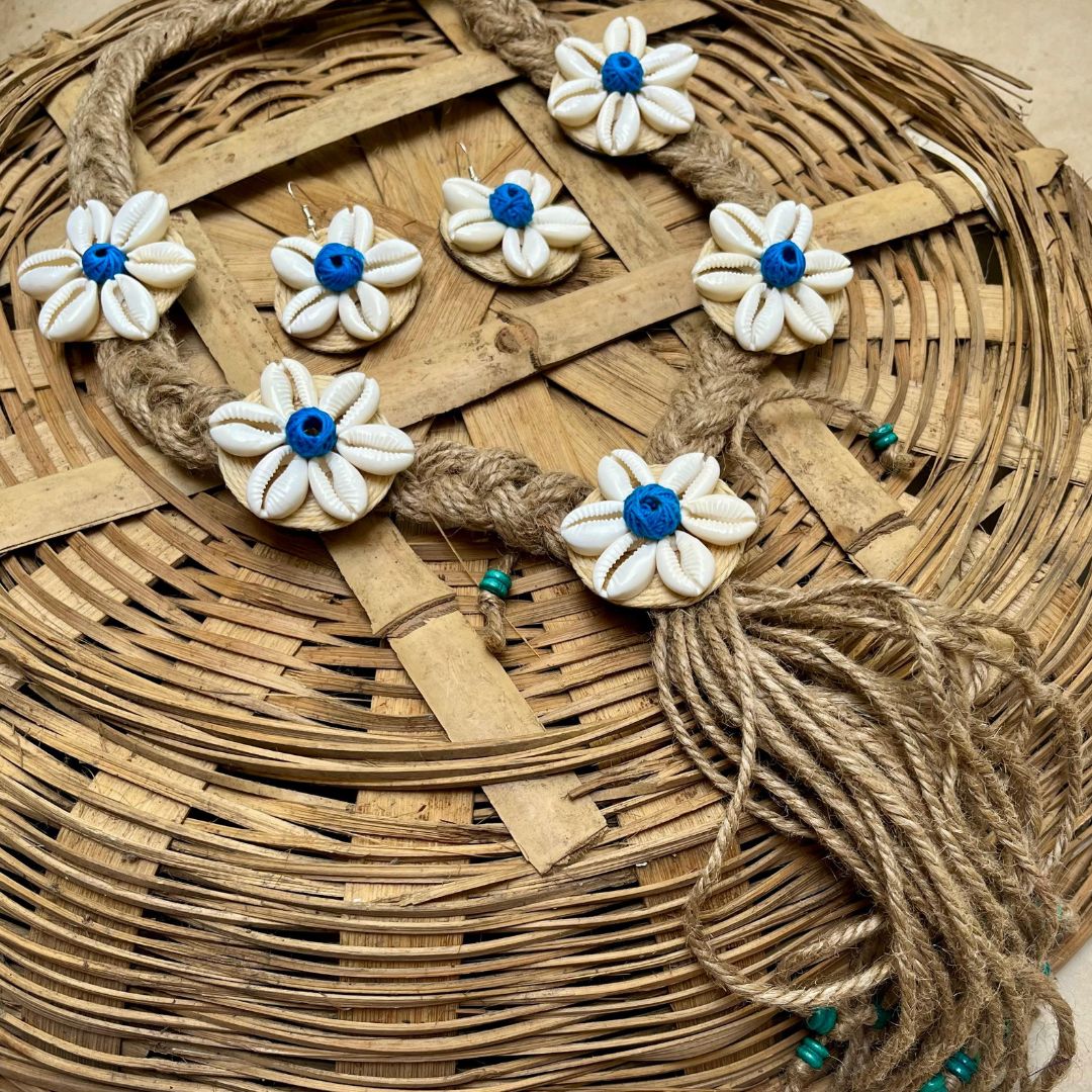 Ocean Blossom – Cowrie Flower Necklace Set Ocean Blossom – Cowrie Flower Necklace Set - Image 1