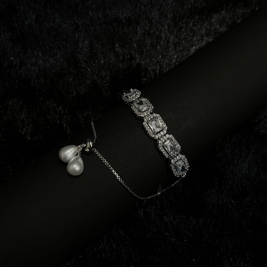 Regal Radiance Adjustable Bracelet Regal Radiance Adjustable Bracelet - Image 1