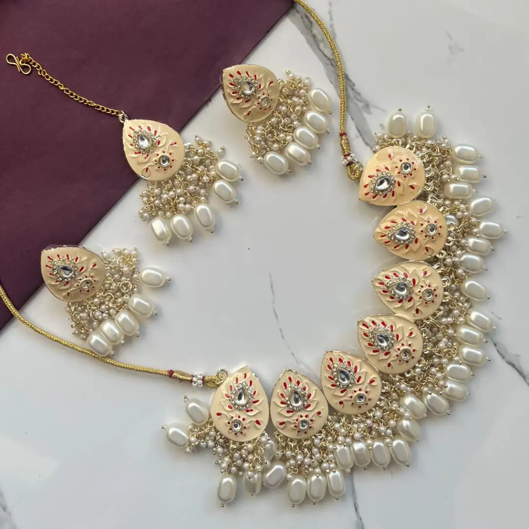 Royal Radiance – Kundan & Pearl Bridal Jewelry Set Royal Radiance – Kundan & Pearl Bridal Jewelry Set - Image 1