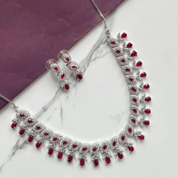 Scarlet Bloom – Ruby Red Teardrop Silver Necklace Set