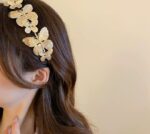 Metal Butterfly Hairband With Simple Fashion Design And Electroplating Treatment For Women - Image 2